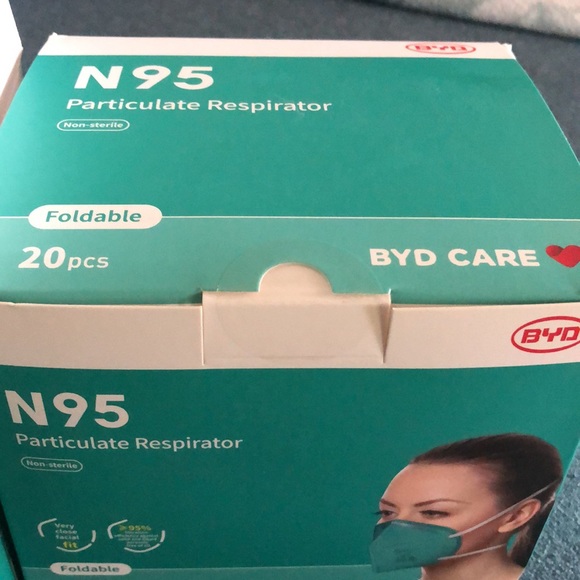 BYD Care N95 Foldable Particulate Respirator Masks. 36 masks total. - Picture 4 of 7